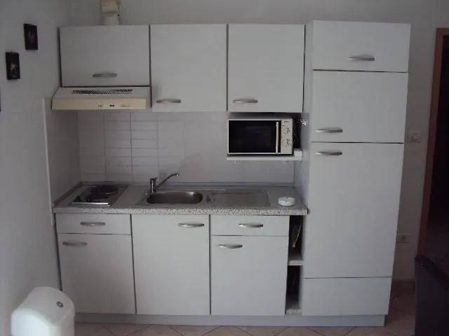 Celina * Ližnjan